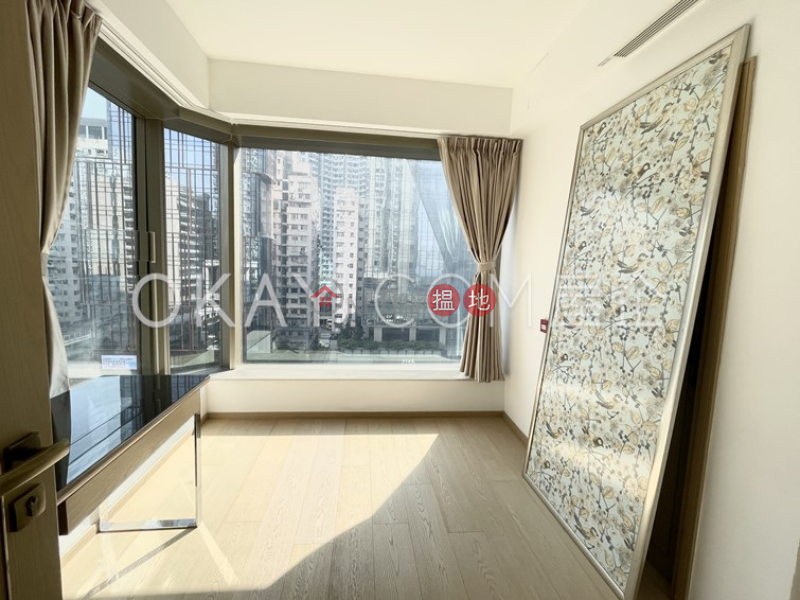 Exquisite 3 bedroom with balcony | For Sale | Harbour Glory Tower 3 維港頌3座 Sales Listings