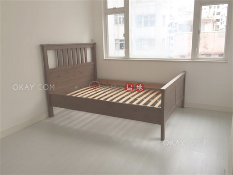 HK$ 10M | King Cheung Mansion Wan Chai District | Popular 2 bedroom in Happy Valley | For Sale