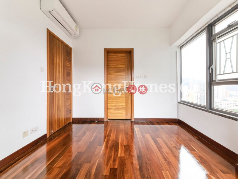 Property Search Hong Kong | OneDay | Residential Rental Listings | 3 Bedroom Family Unit for Rent at Serenade