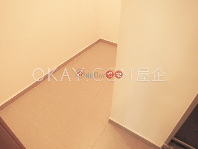 3房2廁,星級會所,可養寵物,露台《維港峰出售單位》180干諾道西 | 西區|香港-出售|HK$ 3,700萬