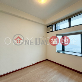 Gorgeous 2 bedroom with parking | For Sale