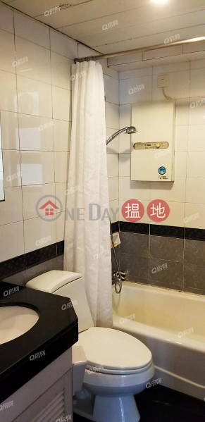 HK$ 35,000/ month Valiant Park, Western District Valiant Park | 3 bedroom Mid Floor Flat for Rent