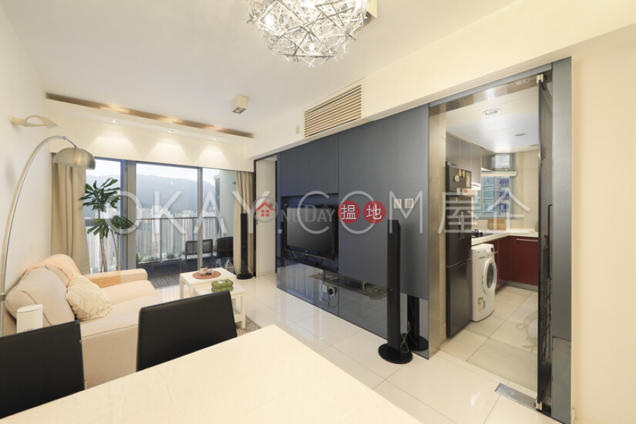 HK$ 30,000/ month Tower 6 Grand Promenade Eastern District | Nicely kept 1 bedroom on high floor with balcony | Rental