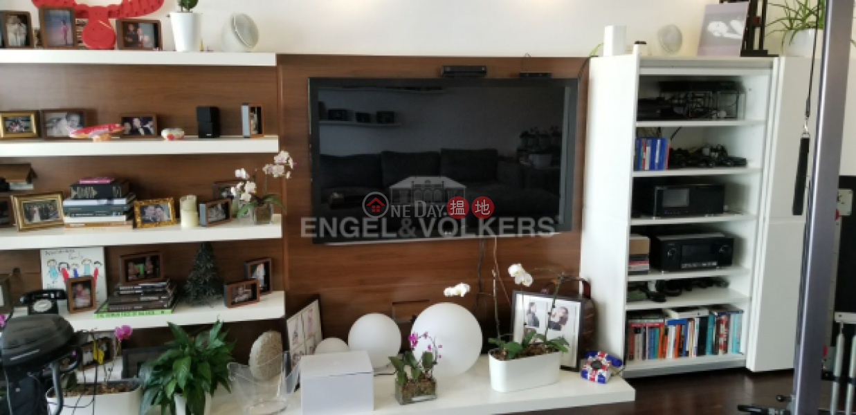 3 Bedroom Family Flat for Sale in Repulse Bay | Repulse Bay Garden 淺水灣麗景園 Sales Listings