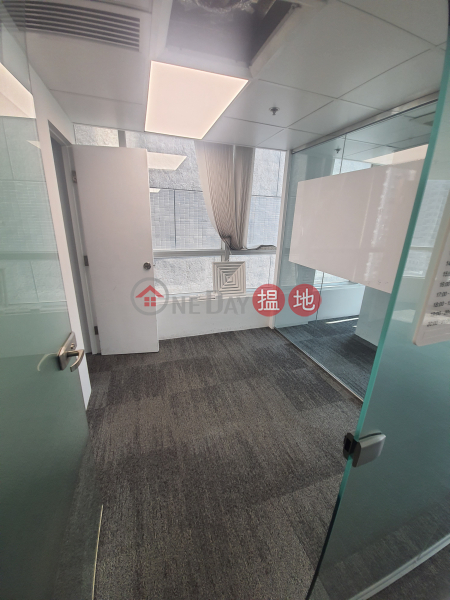 HK$ 23,700/ month | Bayfield Building | Wan Chai District TEL: 98755238