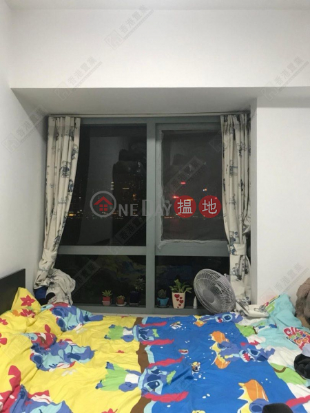 Three bedrooms, one suite, and one study in The Harbourside | The Harbourside Tower 3 君臨天下3座 Sales Listings