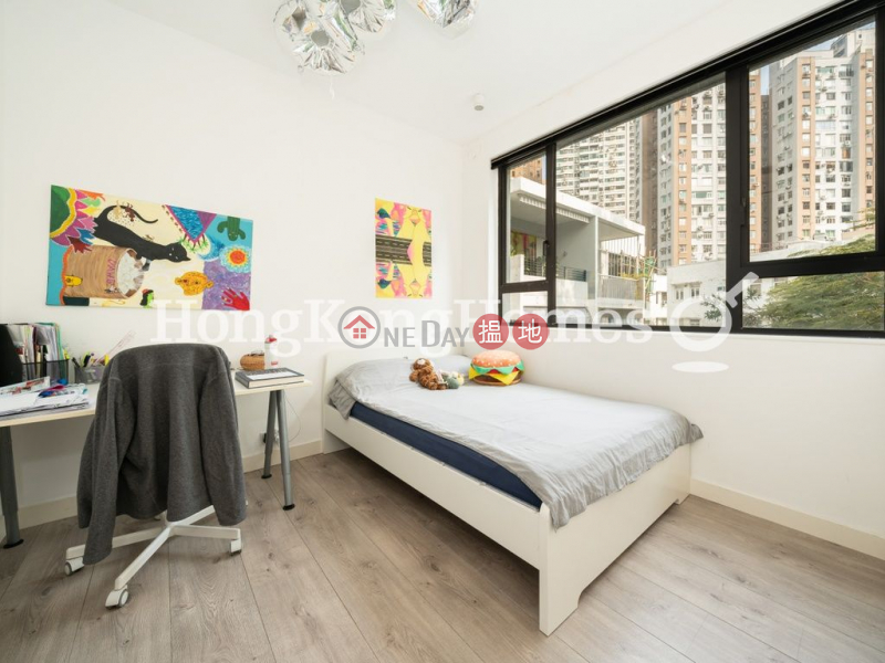 Property Search Hong Kong | OneDay | Residential, Rental Listings | 3 Bedroom Family Unit for Rent at Mayflower Mansion