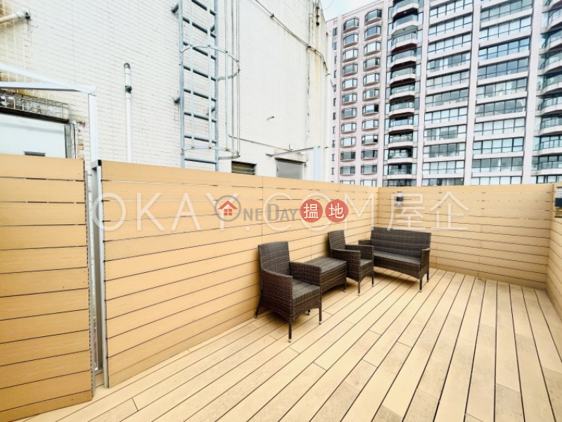 Property Search Hong Kong | OneDay | Residential, Sales Listings Nicely kept studio on high floor with rooftop | For Sale