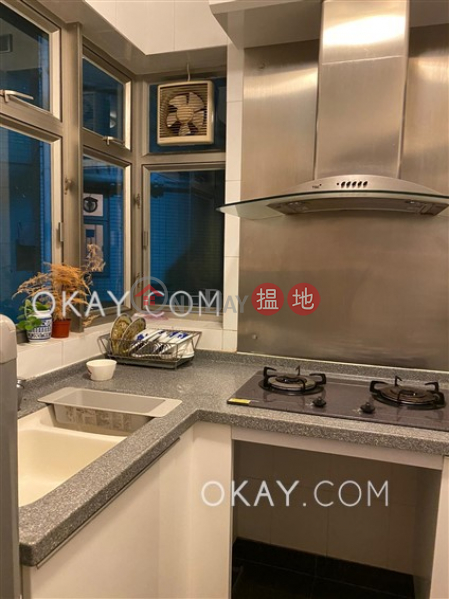 Generous 2 bedroom on high floor | Rental | Sham Wan Towers Block 1 深灣軒1座 Rental Listings