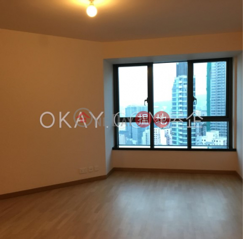 Stylish 3 bed on high floor with harbour views | Rental | 80 Robinson Road 羅便臣道80號 _0
