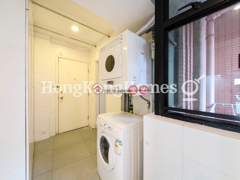 HK$ 65M | Dynasty Court, Central District 3 Bedroom Family Unit at Dynasty Court | For Sale