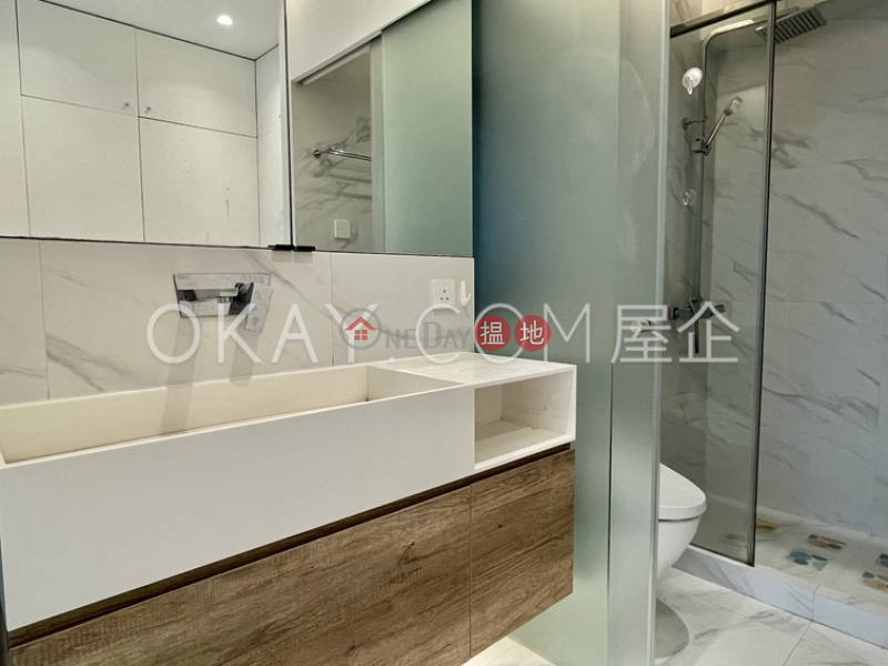 Elegant 3 bedroom with balcony & parking | Rental | Green Park 碧翠苑 Rental Listings