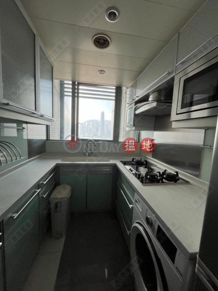 HK$ 25M, The Harbourside Tower 1, Yau Tsim Mong | Two bedrooms, one suite, and one study in The Harbourside