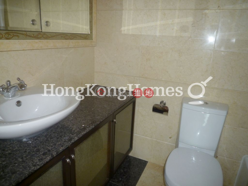 Property Search Hong Kong | OneDay | Residential | Sales Listings | 3 Bedroom Family Unit at The Arch Sky Tower (Tower 1) | For Sale
