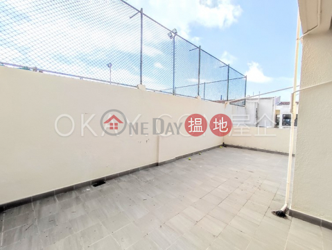 Efficient 3 bedroom with terrace & parking | Rental | House A1 Stanley Knoll 赤柱山莊A1座 _0