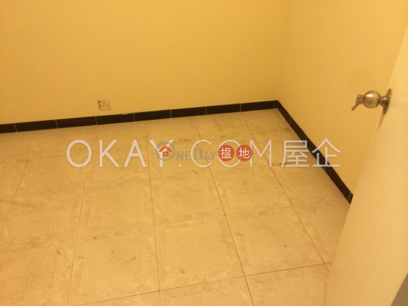 HK$ 40,000/ month 99a-99c Robinson Road Western District | Nicely kept 4 bedroom with terrace | Rental