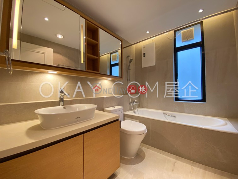 Efficient 3 bedroom on high floor with parking | For Sale, 2 Magazine Gap Road | Central District, Hong Kong Sales | HK$ 89M