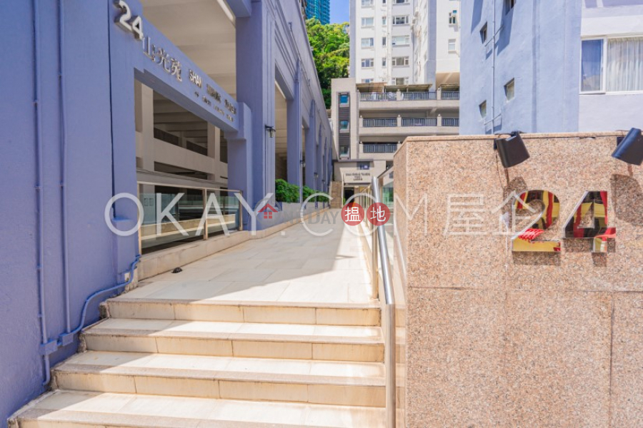2房1廁,實用率高,連車位山光苑出租單位|山光苑(Shan Kwong Tower)出租樓盤 (OKAY-R103245)