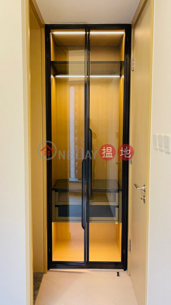 One Victoria, High | B Unit, Residential | Rental Listings | HK$ 15,500/ month