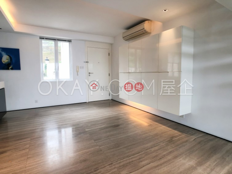 Property Search Hong Kong | OneDay | Residential Sales Listings | Luxurious 2 bed on high floor with sea views & parking | For Sale