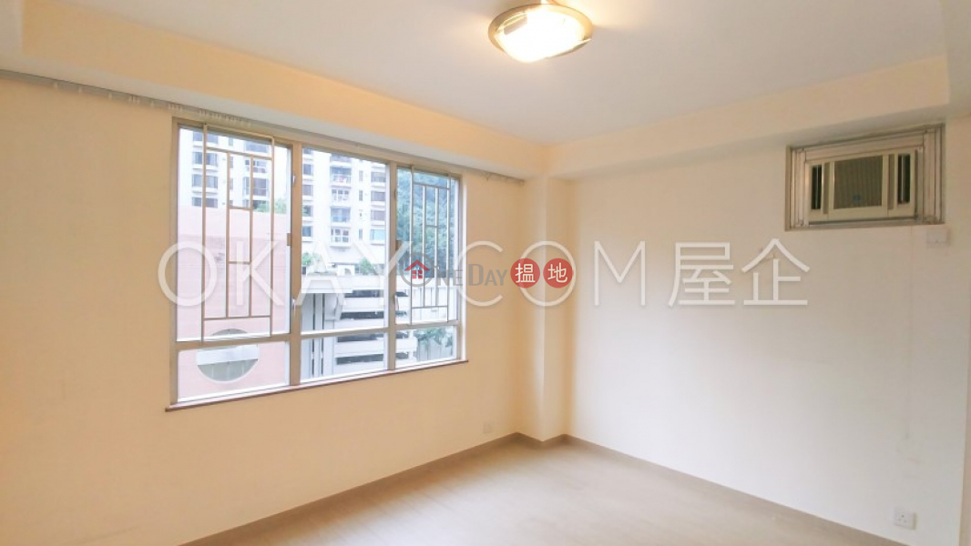 HK$ 23M | Block 4 Phoenix Court, Wan Chai District | Elegant penthouse with rooftop, balcony | For Sale