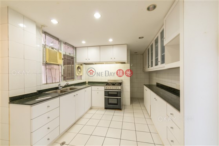 Efficient 3 bed on high floor with balcony & parking | Rental | Yale Lodge 怡廬 Rental Listings