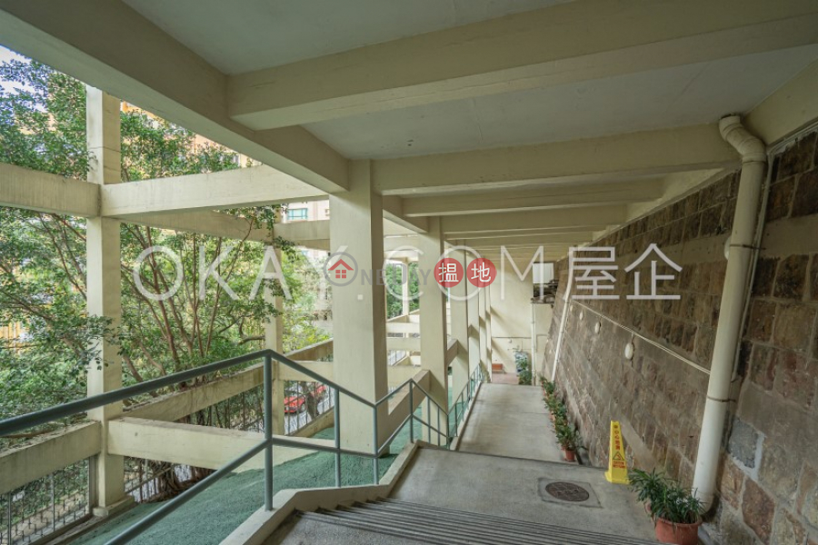 HK$ 60,000/ month, Realty Gardens, Western District Efficient 1 bedroom with balcony & parking | Rental