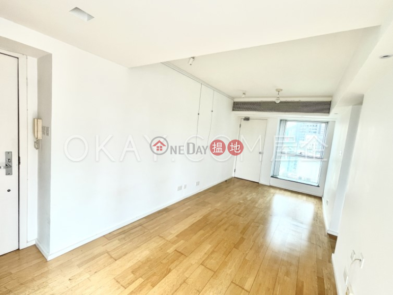 HK$ 18M | Cherry Crest | Central District Nicely kept 3 bedroom on high floor with balcony | For Sale