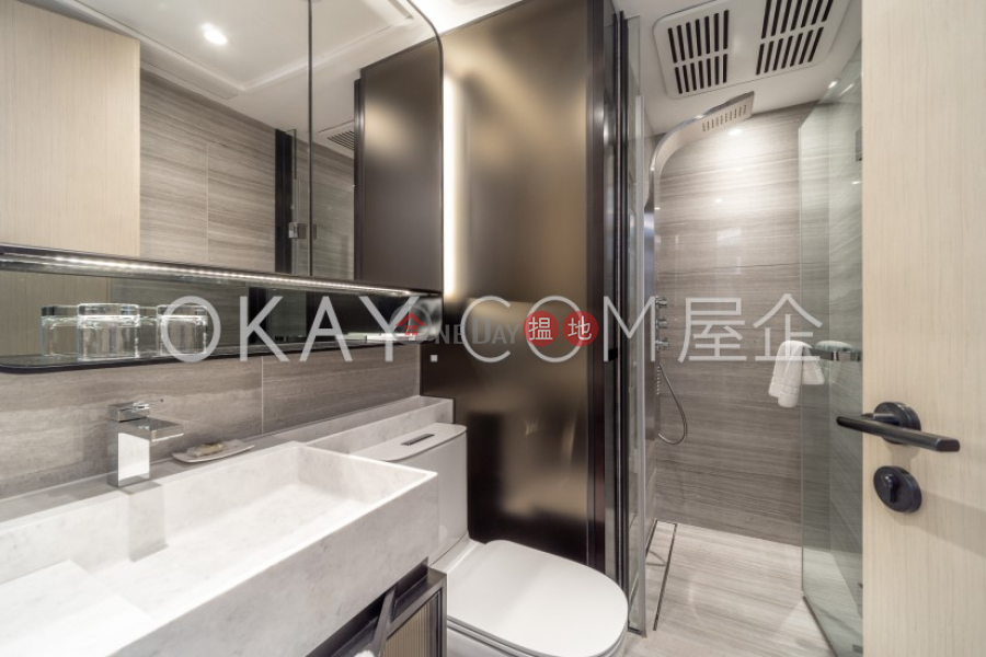 Generous 1 bedroom in Mid-levels West | Rental | 18 Caine Road | Western District, Hong Kong Rental | HK$ 32,300/ month