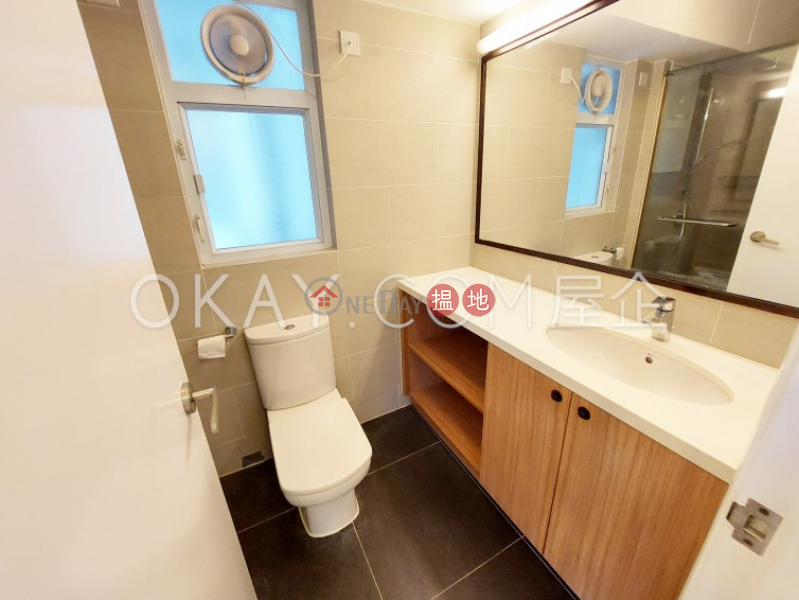 Rare 3 bedroom on high floor | Rental, Discovery Bay, Phase 5 Greenvale Village, Greenmont Court (Block 8) 愉景灣 5期頤峰 蔚山閣(8座) Rental Listings | Lantau Island (OKAY-R306124)