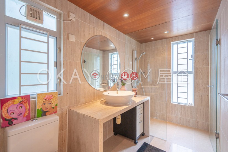 Gorgeous house with rooftop, balcony | Rental | Hing Keng Shek 慶徑石 Rental Listings