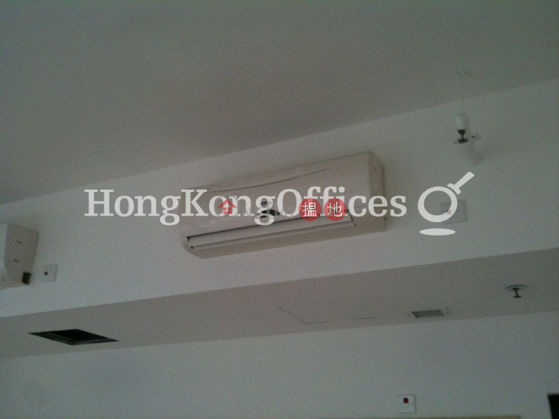 Property Search Hong Kong | OneDay | Office / Commercial Property, Rental Listings, Office Unit for Rent at Cs Tower