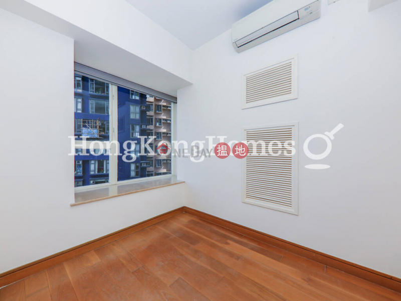 HK$ 24,000/ month | Centrestage Central District 2 Bedroom Unit for Rent at Centrestage