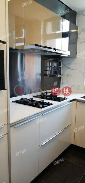 Property Search Hong Kong | OneDay | Residential Rental Listings Grand Yoho Phase 2 Tower 3 | 3 bedroom Mid Floor Flat for Rent