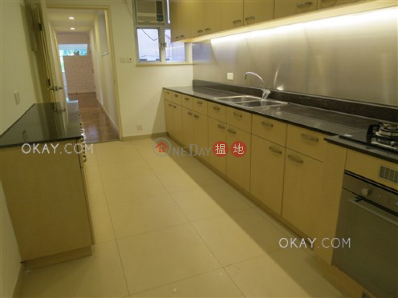 Beautiful 3 bedroom with terrace, balcony | Rental | 109C Robinson Road 羅便臣道109C號 Rental Listings