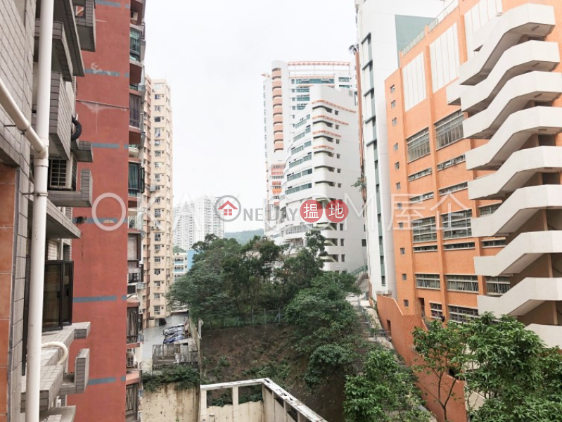 HK$ 38,000/ month Flora Garden | Eastern District, Tasteful 3 bedroom with balcony & parking | Rental