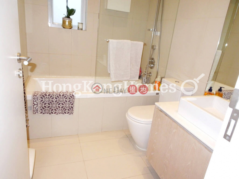 Property Search Hong Kong | OneDay | Residential Rental Listings 3 Bedroom Family Unit for Rent at POKFULAM COURT, 94Pok Fu Lam Road