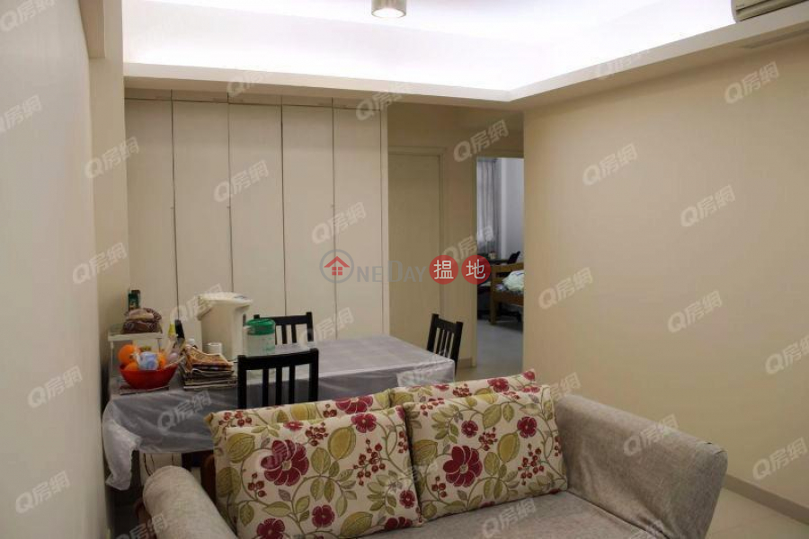 Man Cheong Building | 3 bedroom Low Floor Flat for Sale | Man Cheong Building 文昌樓 Sales Listings