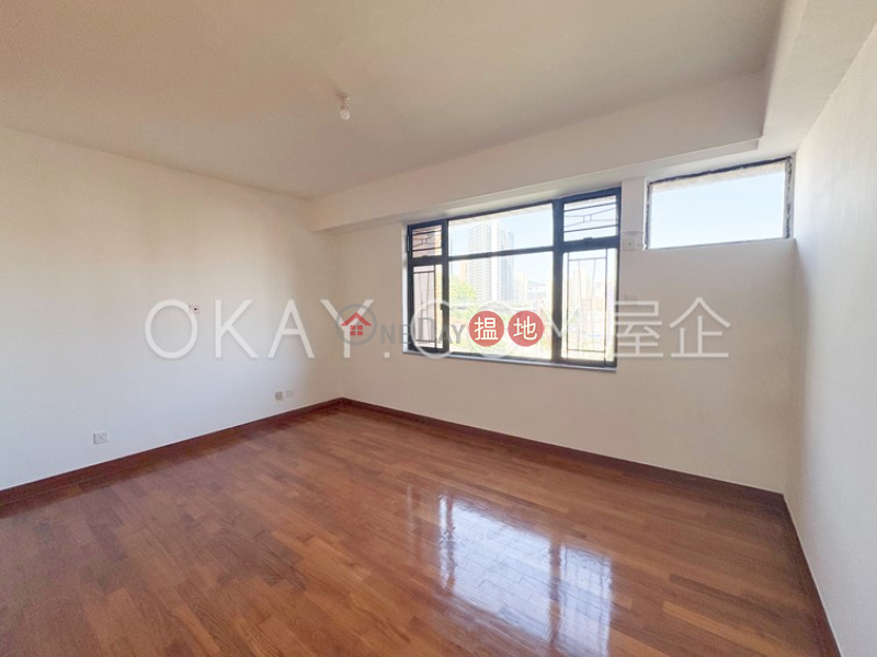 Luxurious 3 bedroom with balcony & parking | Rental | Wylie Court 衛理苑 Rental Listings