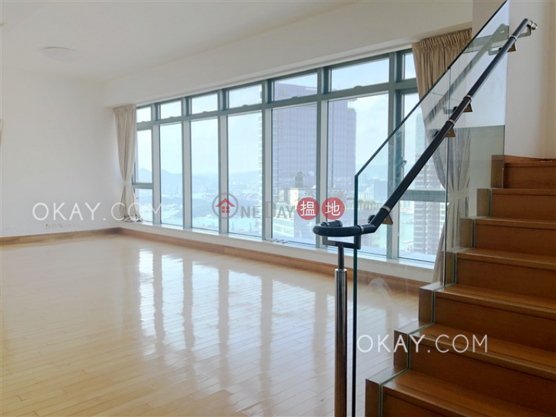 Gorgeous 4 bedroom on high floor with terrace & parking | Rental | The Harbourside Tower 1 君臨天下1座 Rental Listings