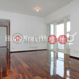 3 Bedroom Family Unit for Rent at Centrestage | Centrestage 聚賢居 _0