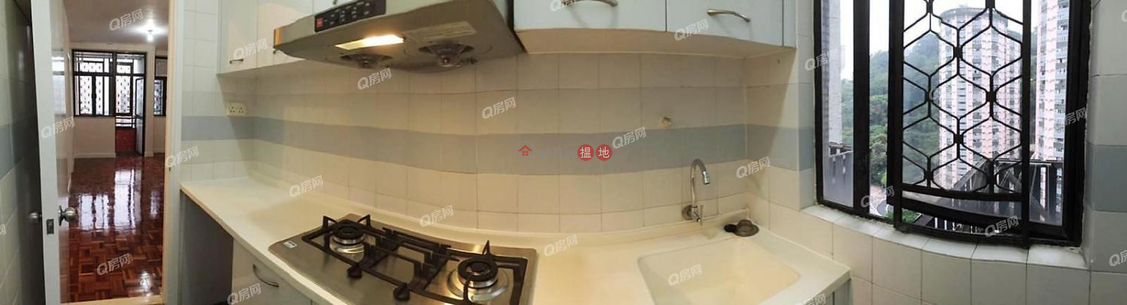 Property Search Hong Kong | OneDay | Residential, Rental Listings | Dragon Centre Block 2 | 3 bedroom High Floor Flat for Rent