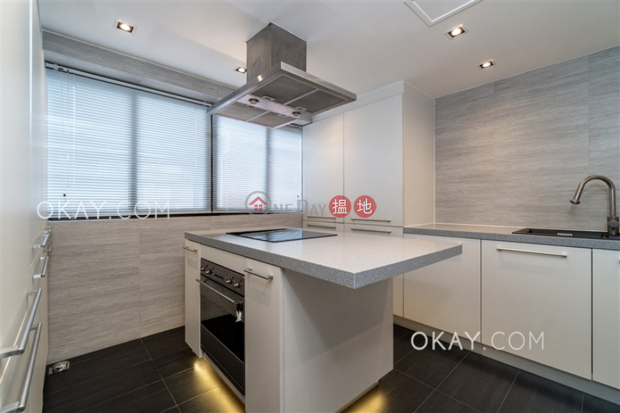Gorgeous 3 bedroom with parking | Rental, The Broadville 樂活臺 Rental Listings | Wan Chai District (OKAY-R122735)