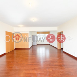 Charming 3 bedroom with balcony & parking | Rental
