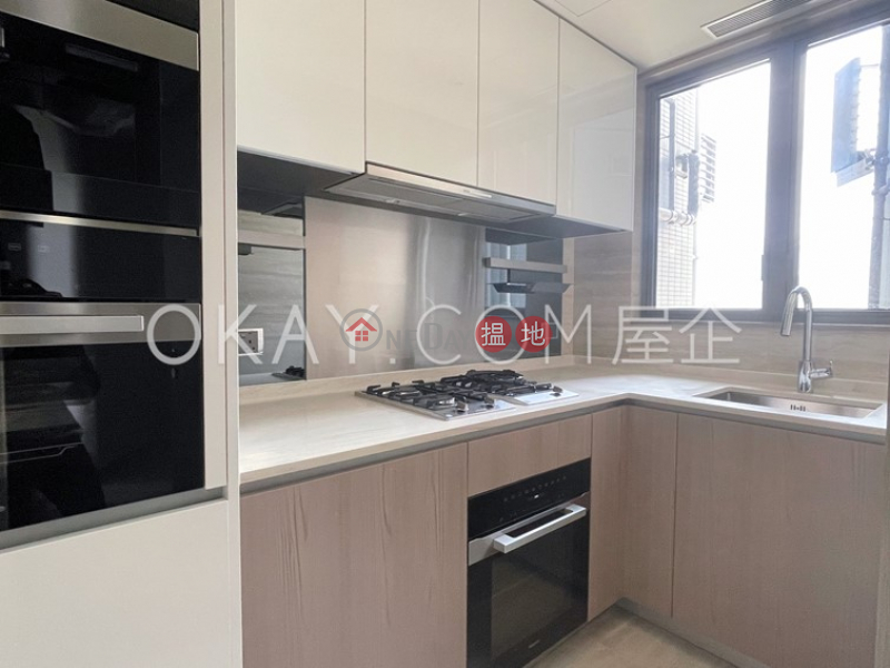 Charming 3 bed on high floor with sea views & balcony | Rental | The Southside - Phase 1 Southland 港島南岸1期 - 晉環 Rental Listings