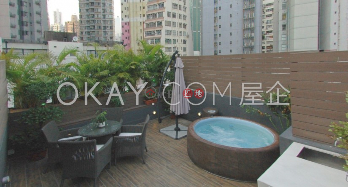 Tasteful studio with rooftop | Rental, 7-9 Shin Hing Street 善慶街7-9號 Rental Listings | Central District (OKAY-R249230)