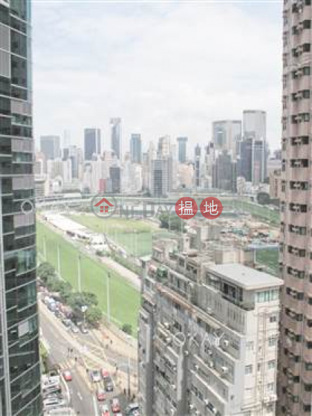 Lovely 2 bedroom on high floor with racecourse views | For Sale | Paramount Mansion 萬壽大廈 Sales Listings