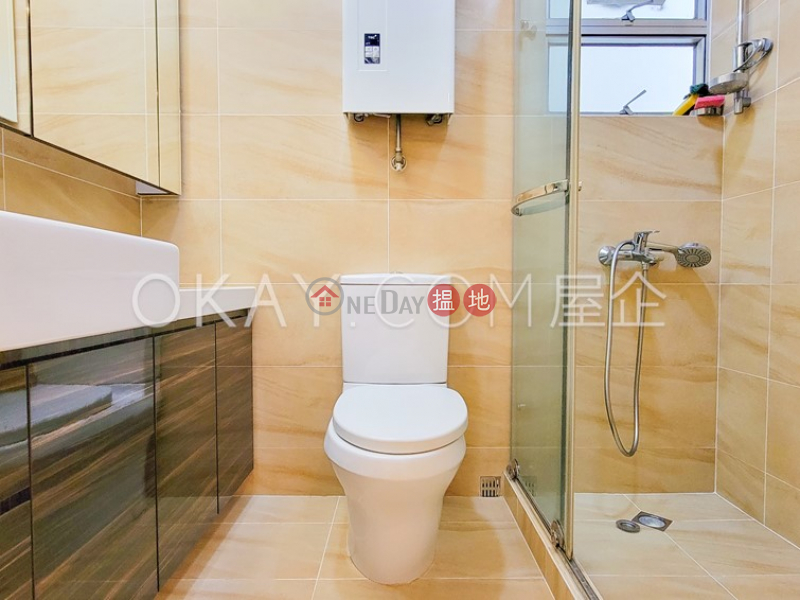 HK$ 26,800/ month, Sceneway Garden Block 4, Kwun Tong District Luxurious 2 bedroom in Lam Tin | Rental