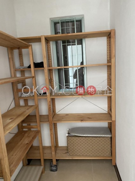 HK$ 45,000/ month | Tower 3 The Victoria Towers Yau Tsim Mong Charming 3 bed on high floor with harbour views | Rental