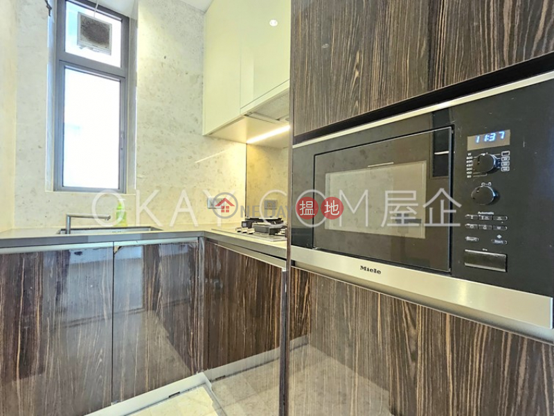 Jones Hive, Middle Residential | Sales Listings, HK$ 14.8M